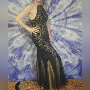 Aria Women's Black And Tan Evening Gown size Small